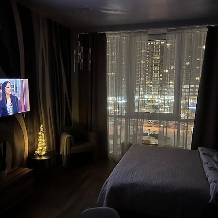 Apartment Smart Plaza Obolon' Kiev Dış mekan fotoğraf