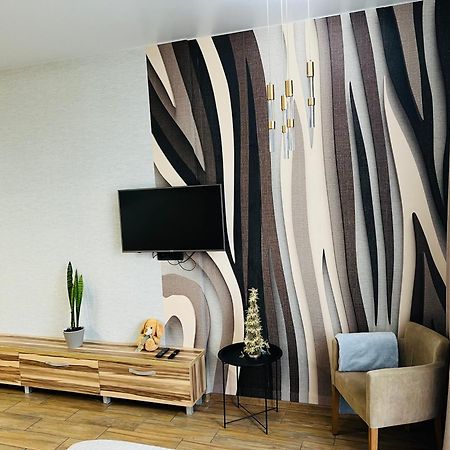 Apartment Smart Plaza Obolon' Kiev Dış mekan fotoğraf