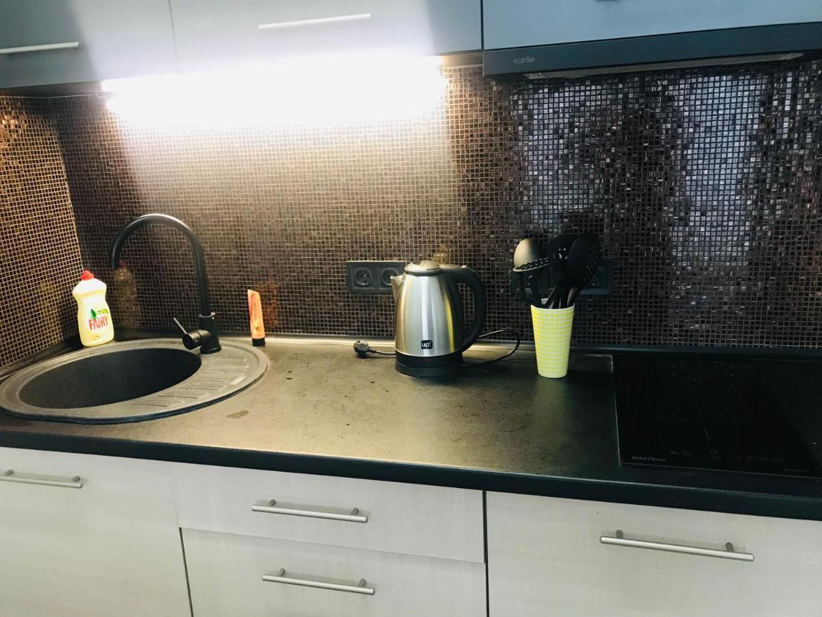 Apartment Smart Plaza Obolon' Kiev Dış mekan fotoğraf