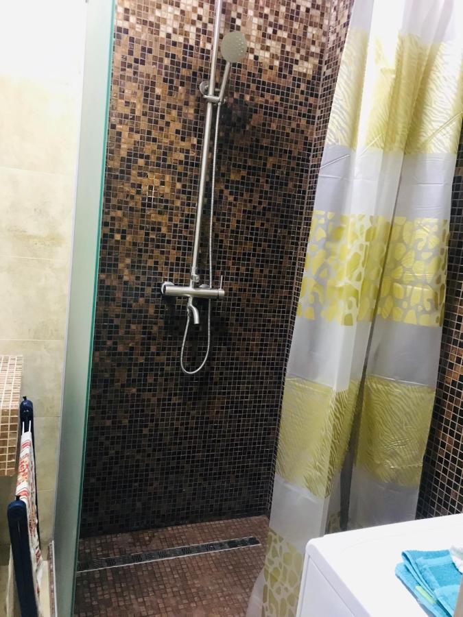 Apartment Smart Plaza Obolon' Kiev Dış mekan fotoğraf